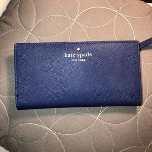 Kate Spade Stacy wallet. Royal blue saffiano.